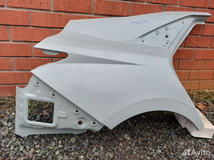 Крыло заднее правое Hyundai Elantra 7 2021