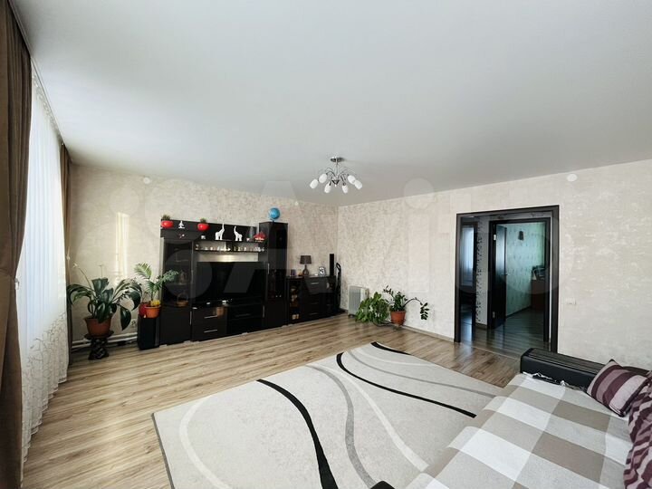 Дом 90 м² на участке 8 сот.