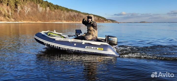 Моторная лодка