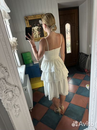 Платье вечернее s