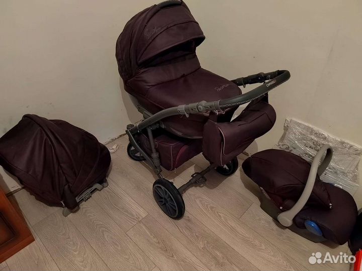 Прогулочная коляска