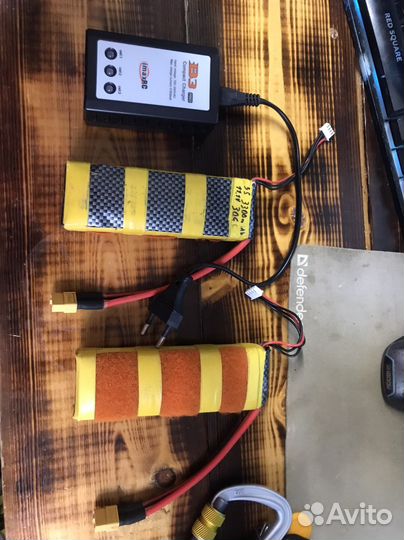 2 Аккамулятора, Зарядное, 3s 3300 mah