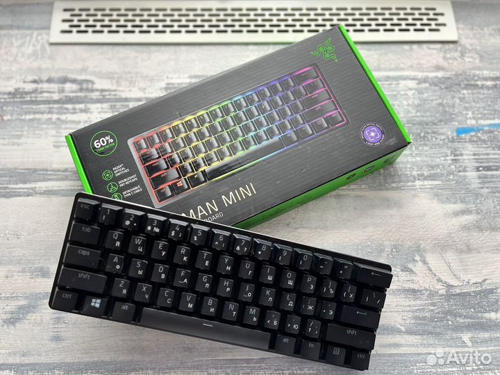 Игровая клавиатура razer hunstam mini