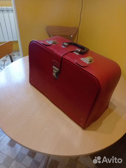 Швейная машина Подольск 142