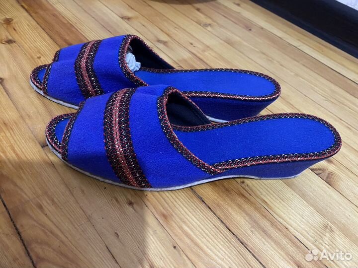 Старинные немецкие тапочки