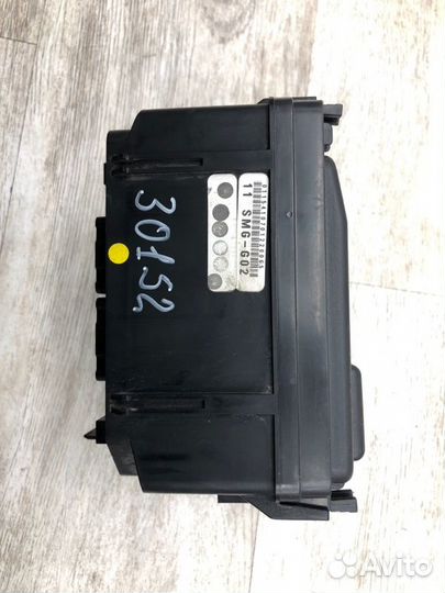 Блок предохранителей Honda Civic хэтчбек L13A7