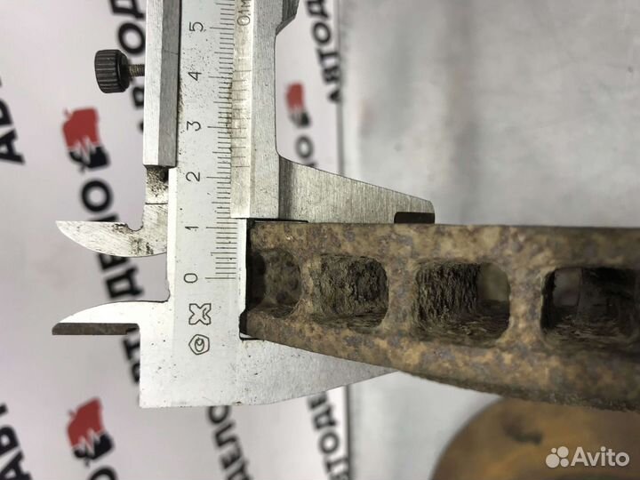 Диск тормозной передний Toyota Town Ace CR41 1997