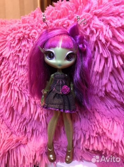 Кукла пришелец