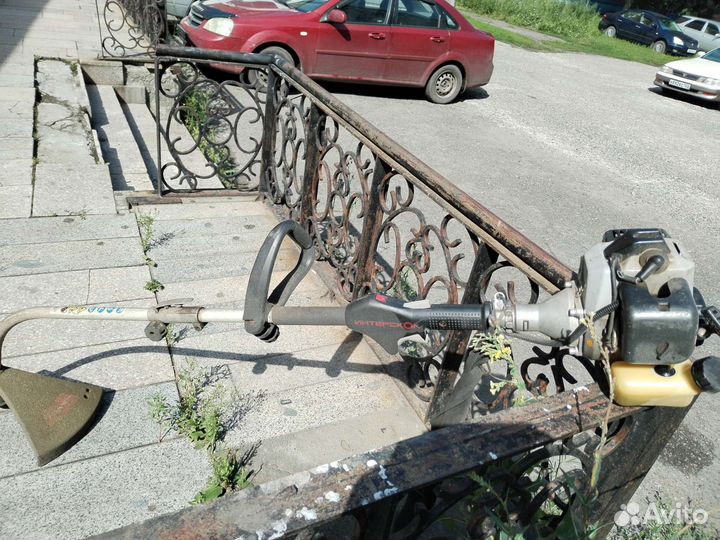 Газонокосилка бензиновая бу