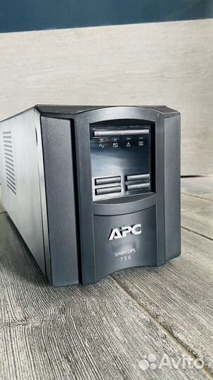 Ибп APC SMART ups 750