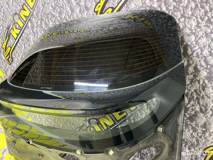 Стекло двери багажника Honda Civic 5D Цивик