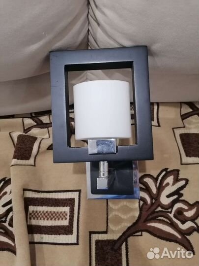 Светильник настенный бу