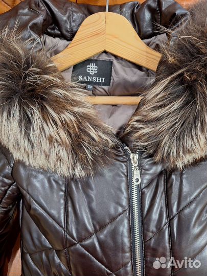 Пуховик женский 46 48 размер бу