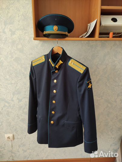 Парадная военная форма