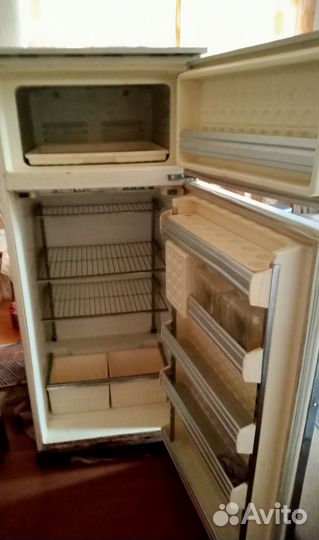 Холодильник бу