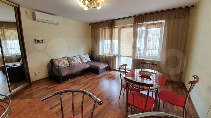 Таунхаус 85 м² на участке 1 сот.