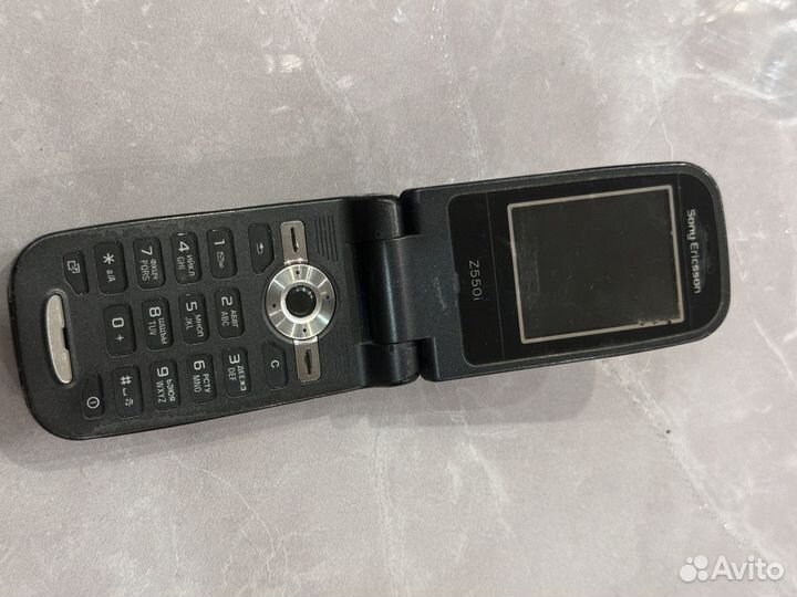 Sony Ericsson Z550i