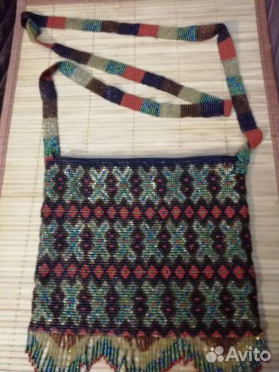 Сумка из бисера ручной работы