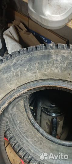 Yokohama F700Z 205/70 R15