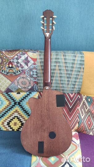 Классическая гитара с подключением Shadow CC-44N