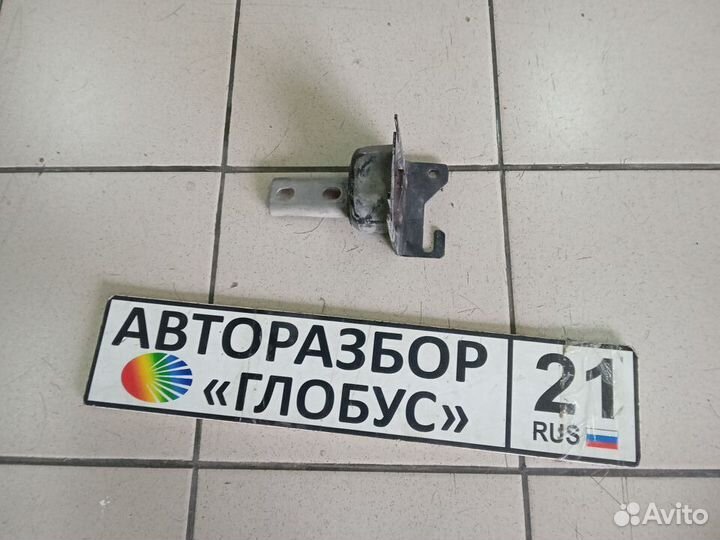 Опора двигателя левая Рено Логан 2