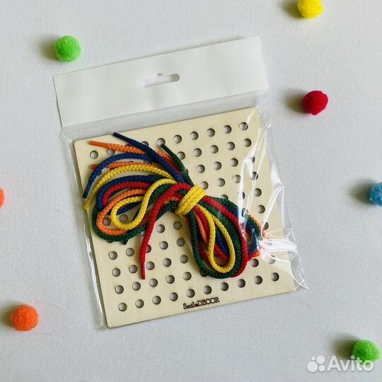 Деревянные пазлы и шнуровка