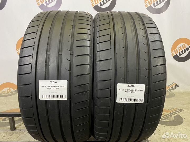 Dunlop SP Sport Maxx GT 255/30 R20