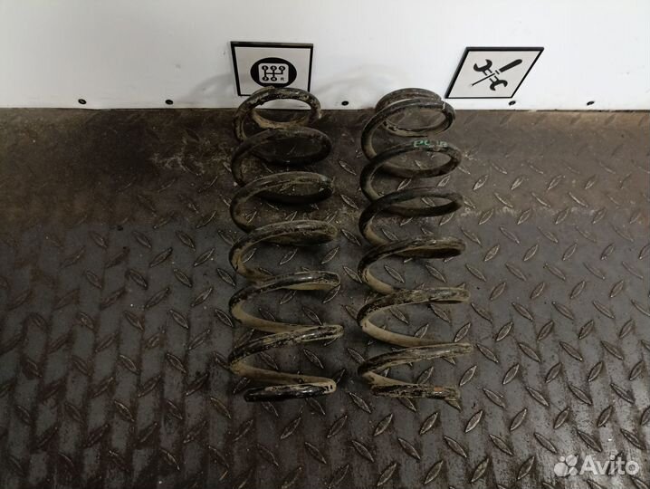 Пружина задняя для VW Polo 2001-2009