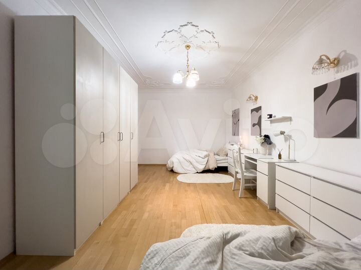 Комната 19 м² в 4-к., 9/14 эт.