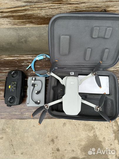 Dji mini se fly more combo