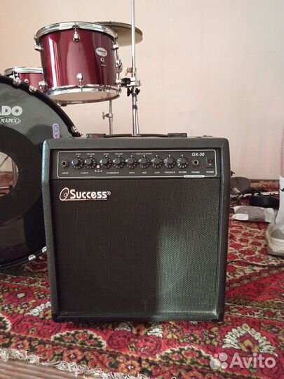 Гитарный комбоусилитель 30 Ватт