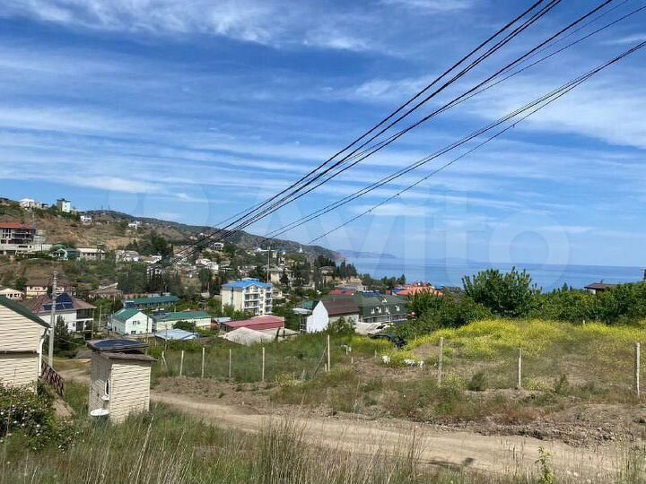 Дом 244 м² на участке 7,2 сот.