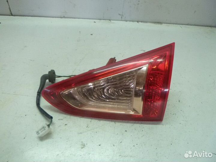 Фонарь задний внутренний правый infiniti EX/QX50