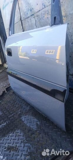 Дверь передняя правая Опель Зафира А Opel Zafira A