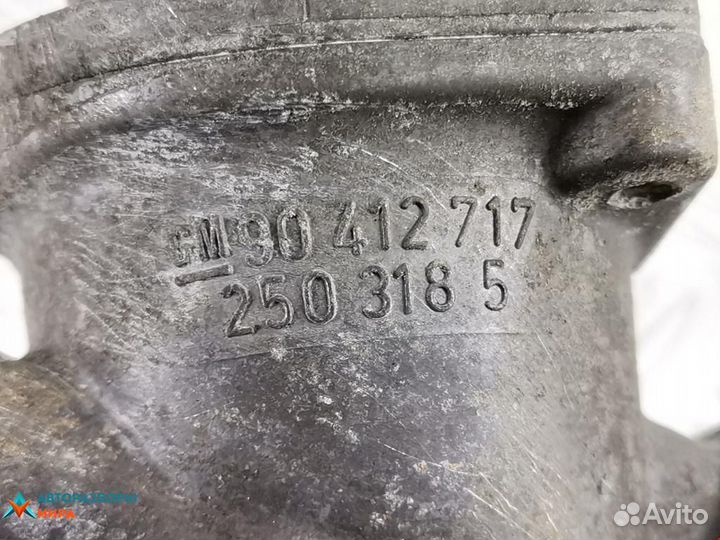 Корпус термостата Opel Tigra 1998 1338073