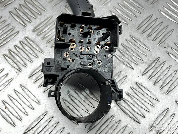 Подрулевой переключатель поворотников Audi A6 C5