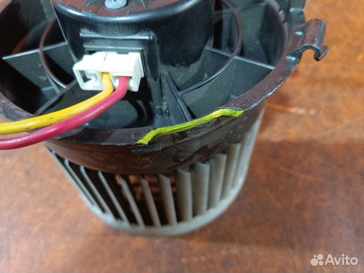 Мотор печки Nissan X-trail T31