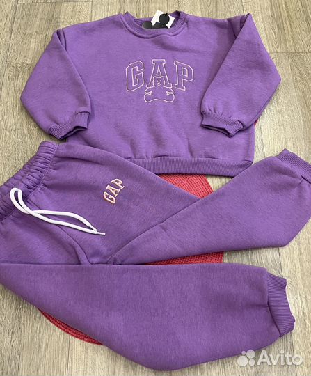 Новый костюм GAP р.110 свитшот+штаны на флисе