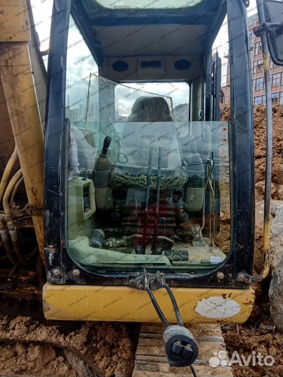 Стекло лобовое нижнее на Doosan DX 190/225/300LCA