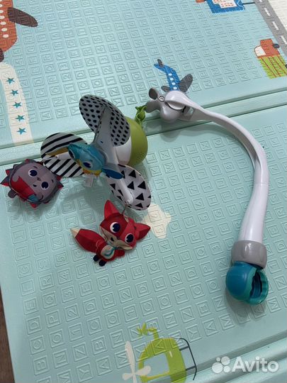 Мобиль на кроватку tiny love