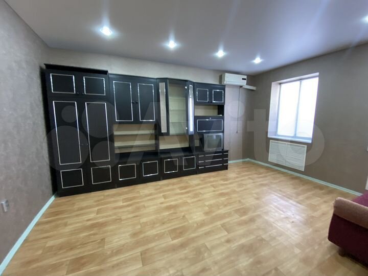 Дом 50 м² на участке 2 сот.