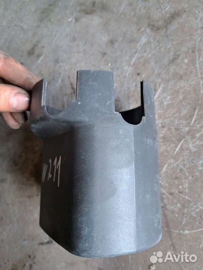 Кожух рулевой колонки Mercedes W211