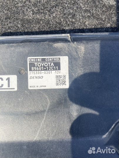 Блок управления двигателя Toyota Corolla e 150