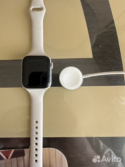 Часы apple watch 4 40 mm