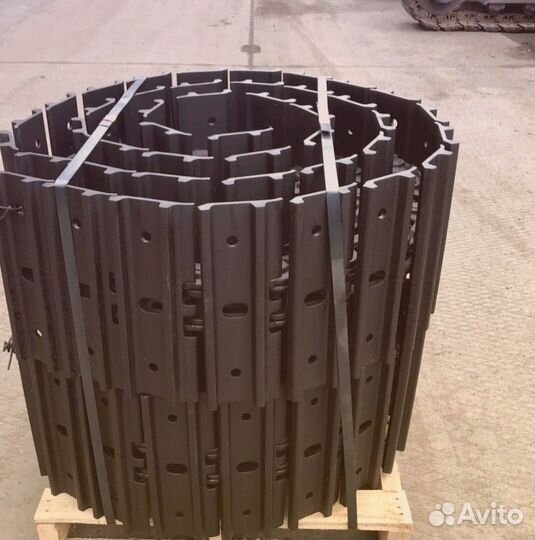 Liebherr A 914 Compact Litronic Гусеница в сборе