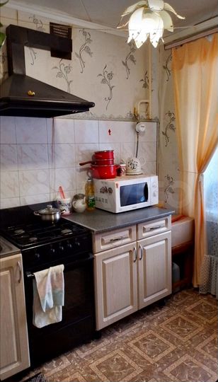 1-к. квартира, 30 м², 1/4 эт.