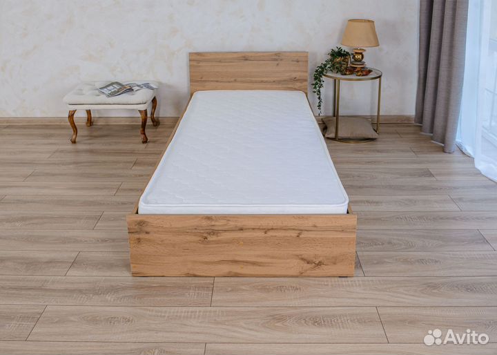 Кровать 90х200 с матрасом