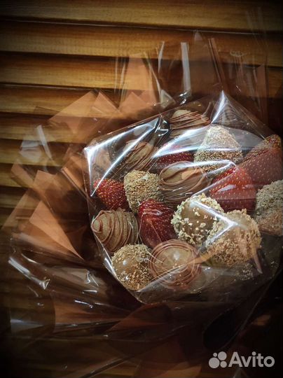 Букет с клубникой в шоколаде