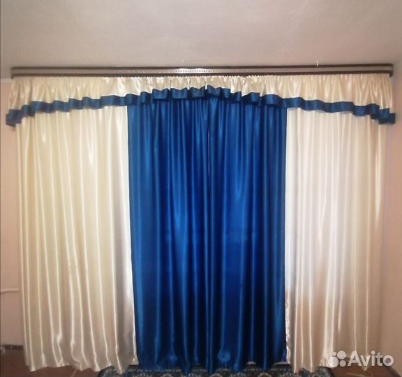 Шторы с ламбрикеном блэкаут. Карниз