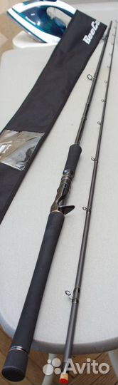 Кастинговое удилище, спиннинг. Много разных